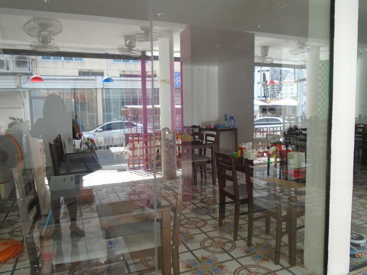 Panda Hostel Phuket (Adults Only) Patong Exterior photo